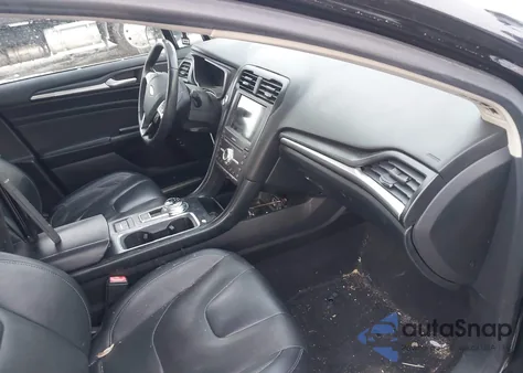 2019 Ford Fusion Energi Titanium from USA, damaged, VIN 3FA6P0SU0KR157431